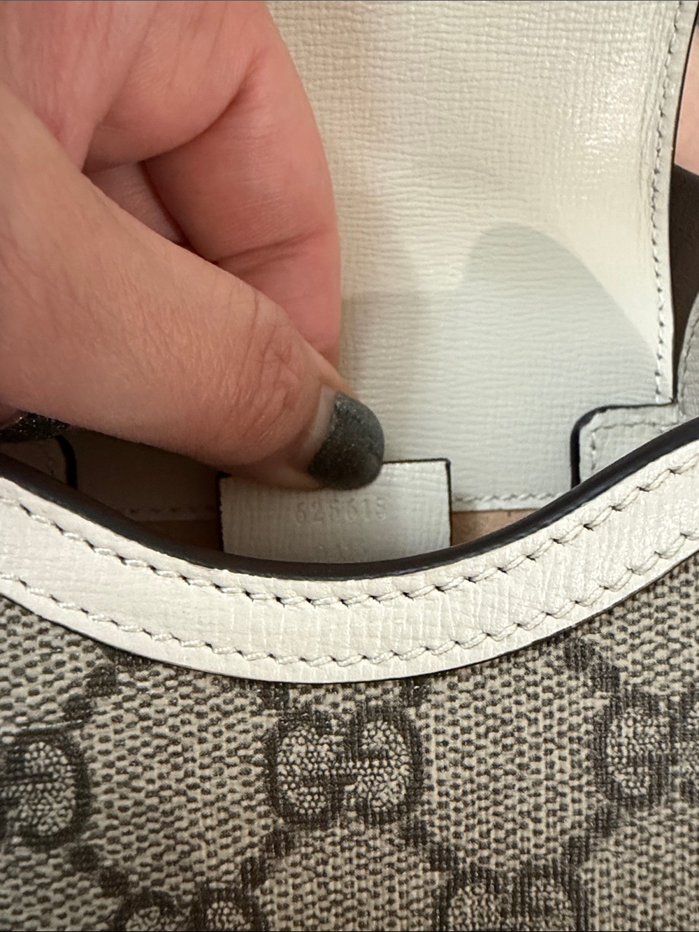 Gucci Beige Monogram Crossbody with White Trim and Gold Horsebit - Picture 8 of 16